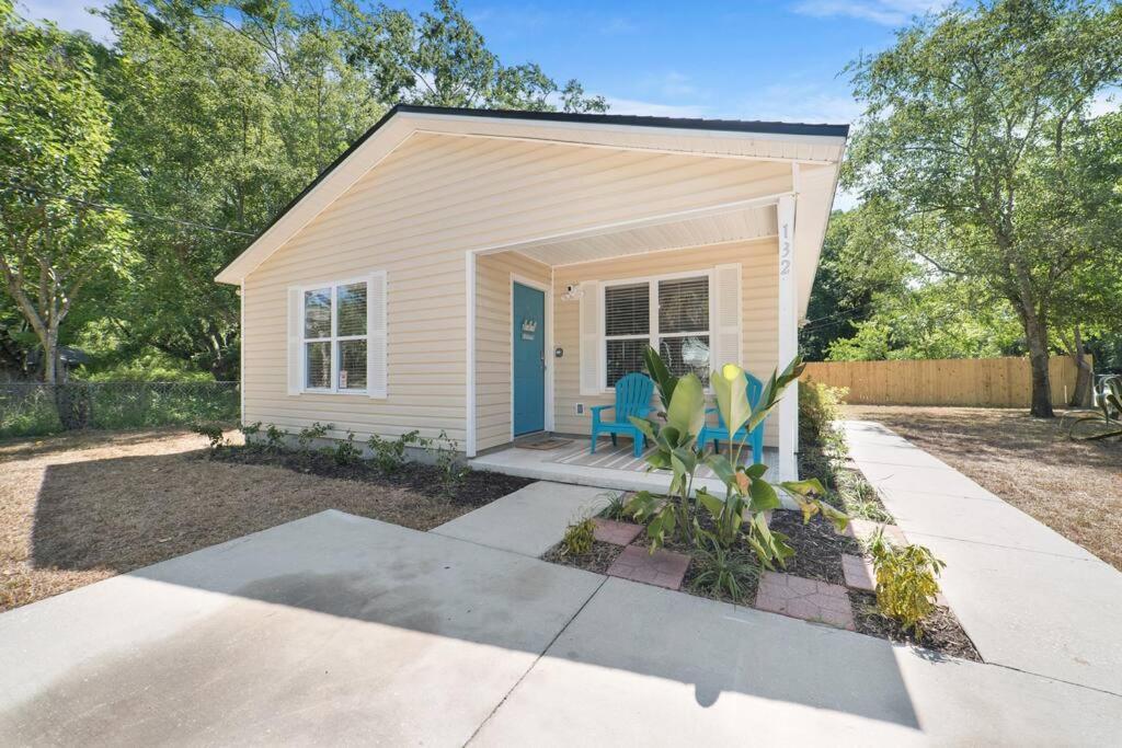 New Modern Bungalow Close To Downtown! Fully Fenced Yard St. Augustine Exterior photo